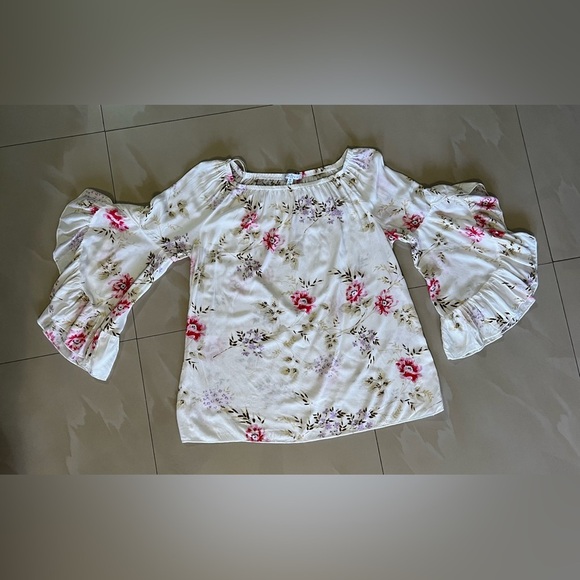 Fever Women's Top Size M Multicolored Floral Round Neck Ruffle slevees - Picture 9 of 15